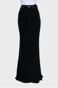 Velvet black maxi skirt with tag