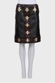 Black leather skirt with braiding