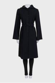 Cashmere coat with tag