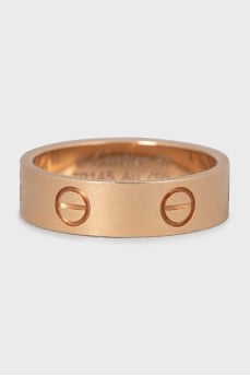Yellow gold ring Love
