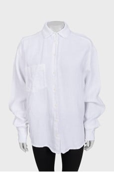Loose-fitting linen button-down shirt