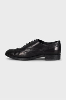 Men's leather brogues with perforations