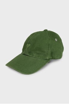 Cap with embroidered logo in green