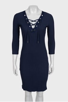 Fitted ribbed dress with lacing