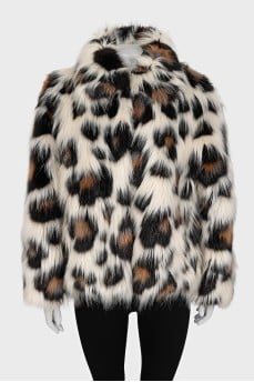 Cropped fur coat with animal print