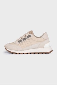 Beige leather sneakers with fur trim