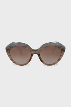 Cat-eye sunglasses with logo print