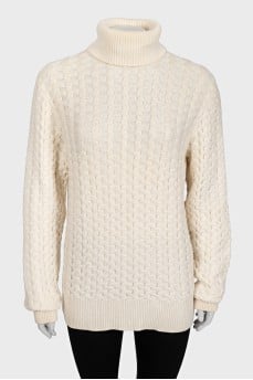 Cashmere sweater with a large pattern