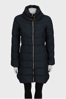 Fitted down jacket with a zipper in black