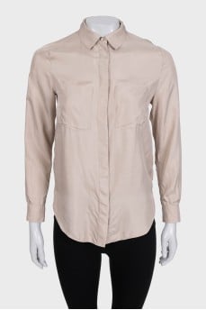 Straight-cut silk shirt with patch pockets