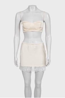 Stella suit with a top and skirt