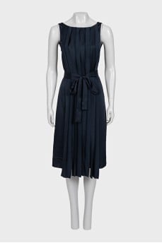 Blue fitted dress with draping