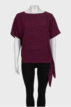 Blue loose-fitting printed blouse