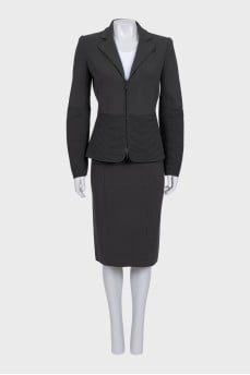 Gray suit with a midi skirt