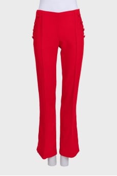 Red straight trousers with buttons