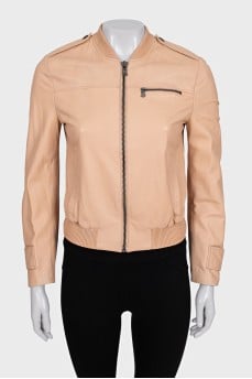 Beige leather jacket with pockets