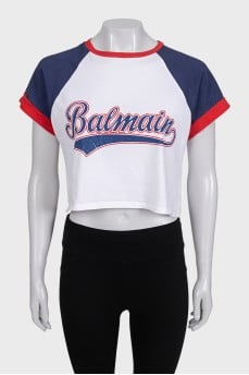 White top with print and colored sleeves