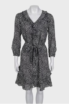 Black and white printed dress with long sleeves