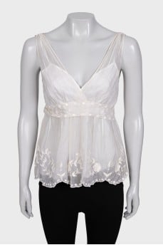 Silk top decorated with beads