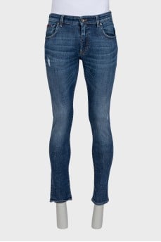 Men's blue distressed jeans