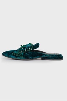 Muly emerald color, decorated with velor and rhinestones