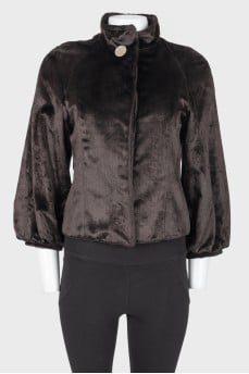 Short fur coat made of eco-fur