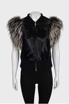 Vintage black fur shoulder vest with tag