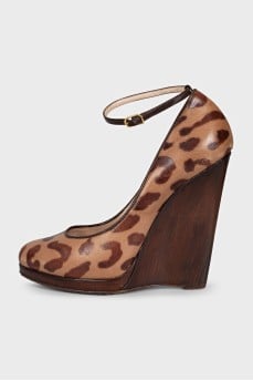 Animal print leather wedge shoes