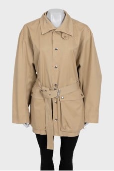 Cropped beige coat with buttons
