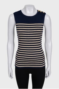 Blue T-shirt with a shiny print