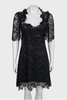 Black lace dress with short sleeves