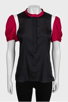 Fitted blouse with contrasting sleeves