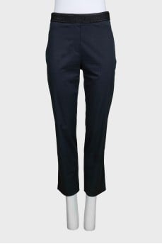Black tapered trousers with elastic waistband
