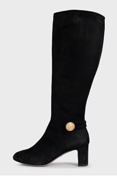 Suede boots with a gold logo