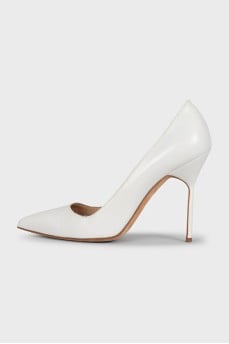 White stiletto pumps