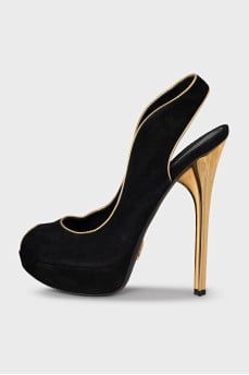 Suede shoes with gold heels