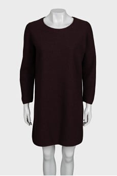 Loose-fitting purple wool dress
