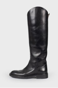 High leather boots
