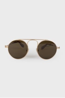 Round sunglasses