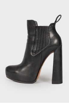 Leather booties