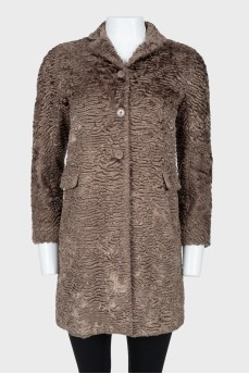 Textured fitted fur coat