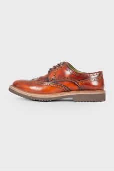 Leather brogues