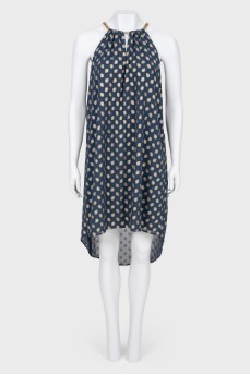 Dress with a metal chain