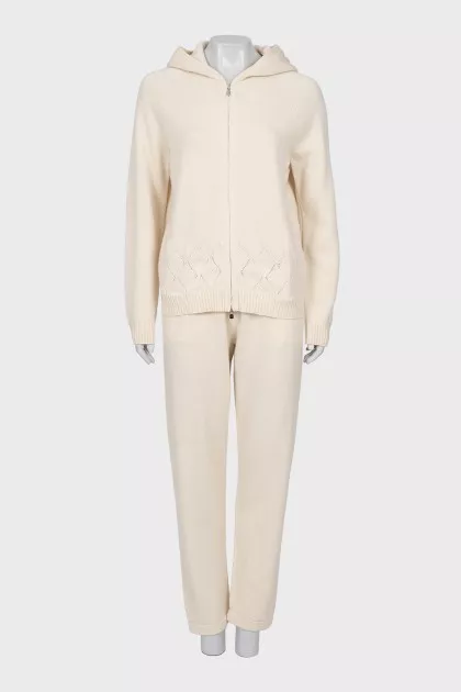 Cashmere suit Stella Alpina