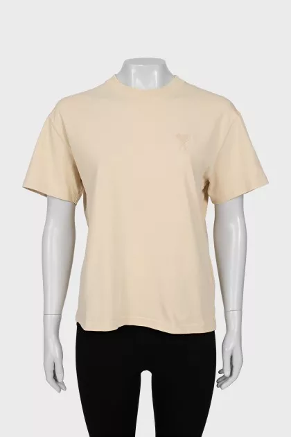 Beige T-shirt with embroidered logo
