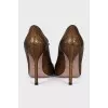 Leather T-strap shoes