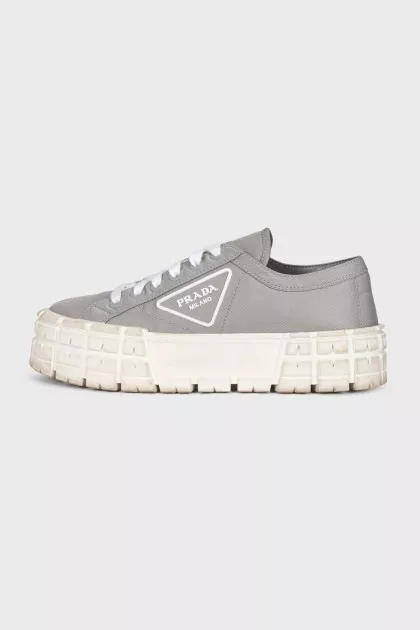 Gray Wheel sneakers