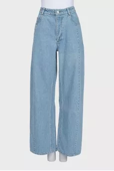 Light blue wide-leg jeans