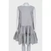 Loose-fitting dress with a flounce