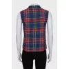 Straight-cut top with a checkered print